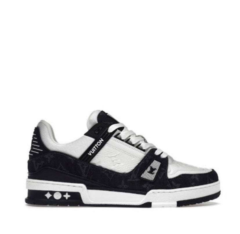 Louis Vuitton Trainer Black & White