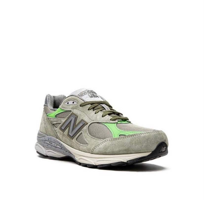 New Balance 990 V3 x Patta