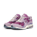 New Balance 2002R 